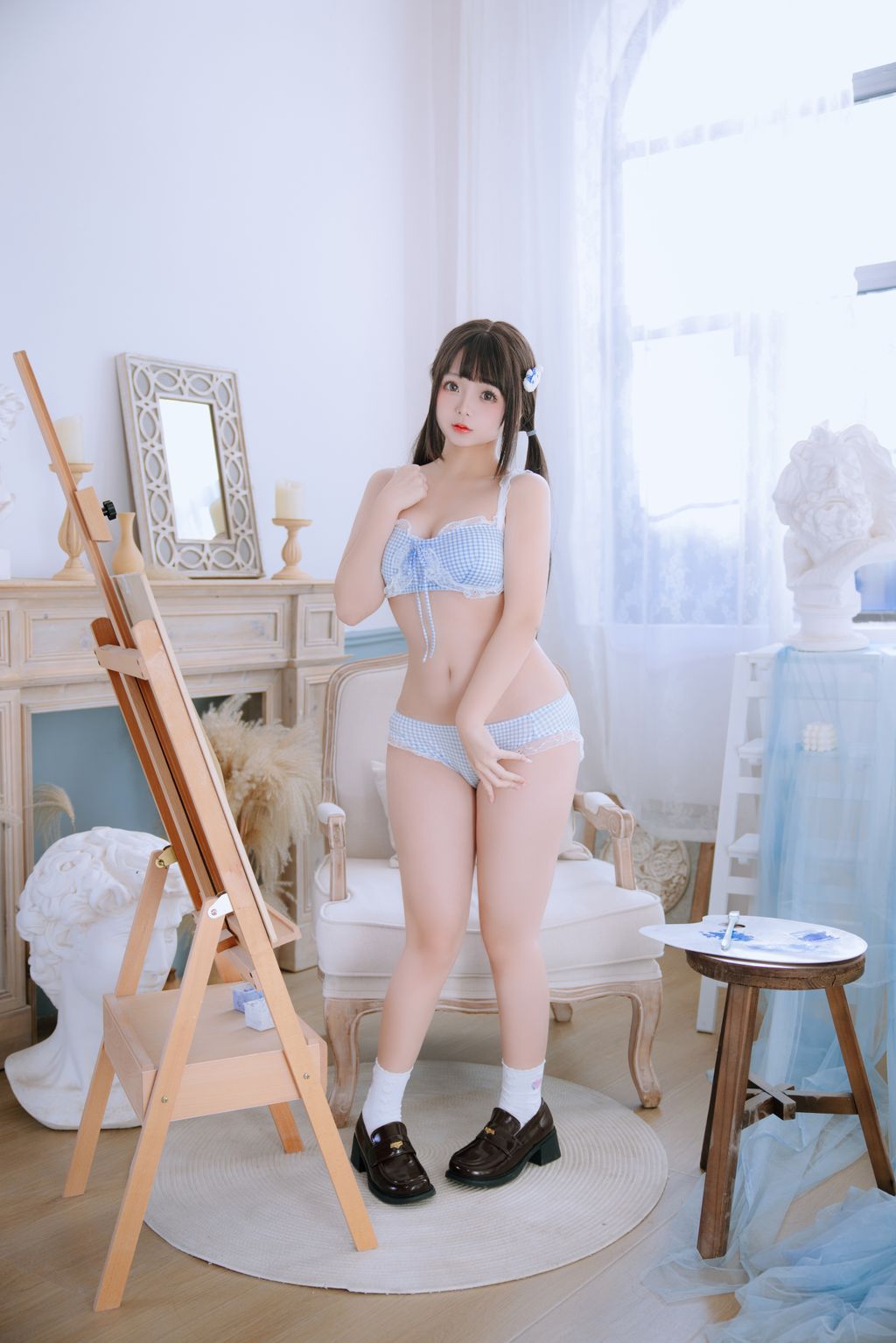 Coser@日奈娇: 美术生 (129 photos ) 