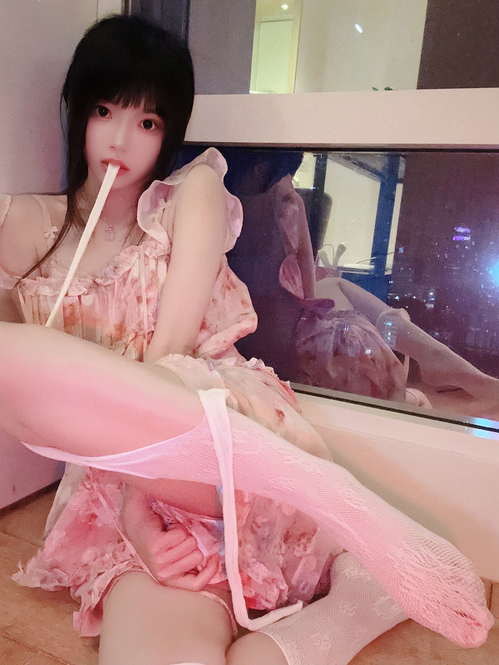 Coser@桜桃喵: 花束自拍 (28 photos) 2 Coser@桜桃喵: 花束自拍 (28 photos) 2