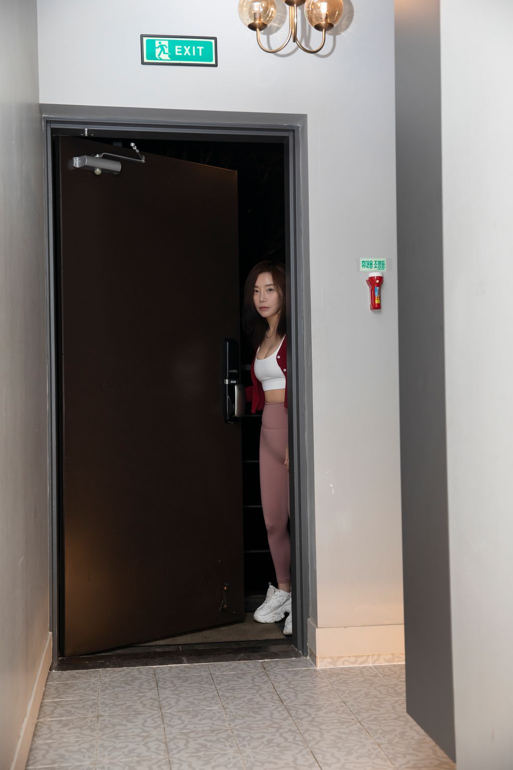 [BUNNY] LeeHa: A Helper Series S.1 (126 photos)