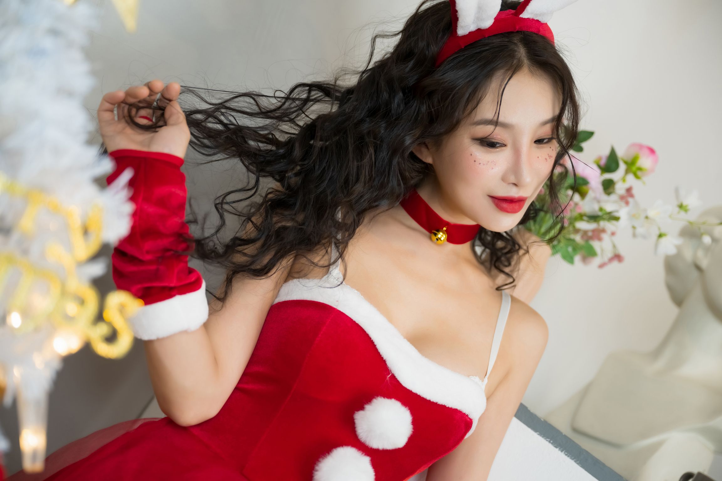 Lee-seol (이설): Garden & Christmas (86 photos) 13 Lee-seol (이설): Garden & Christmas (86 photos) 13