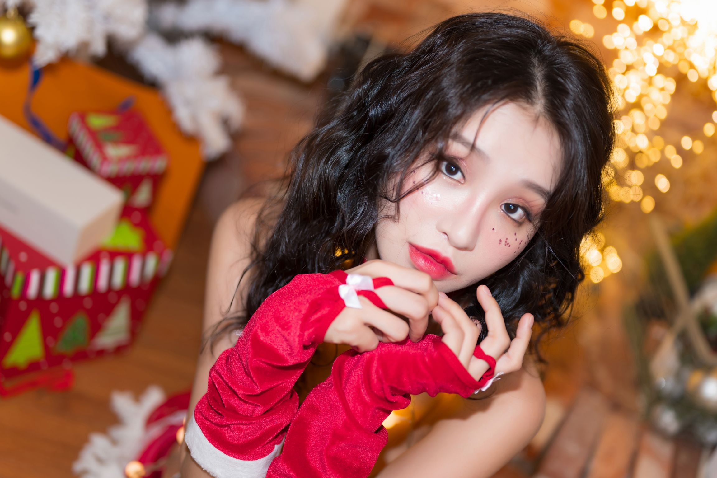 Lee-seol (이설): Garden & Christmas (86 photos) 12 Lee-seol (이설): Garden & Christmas (86 photos) 12