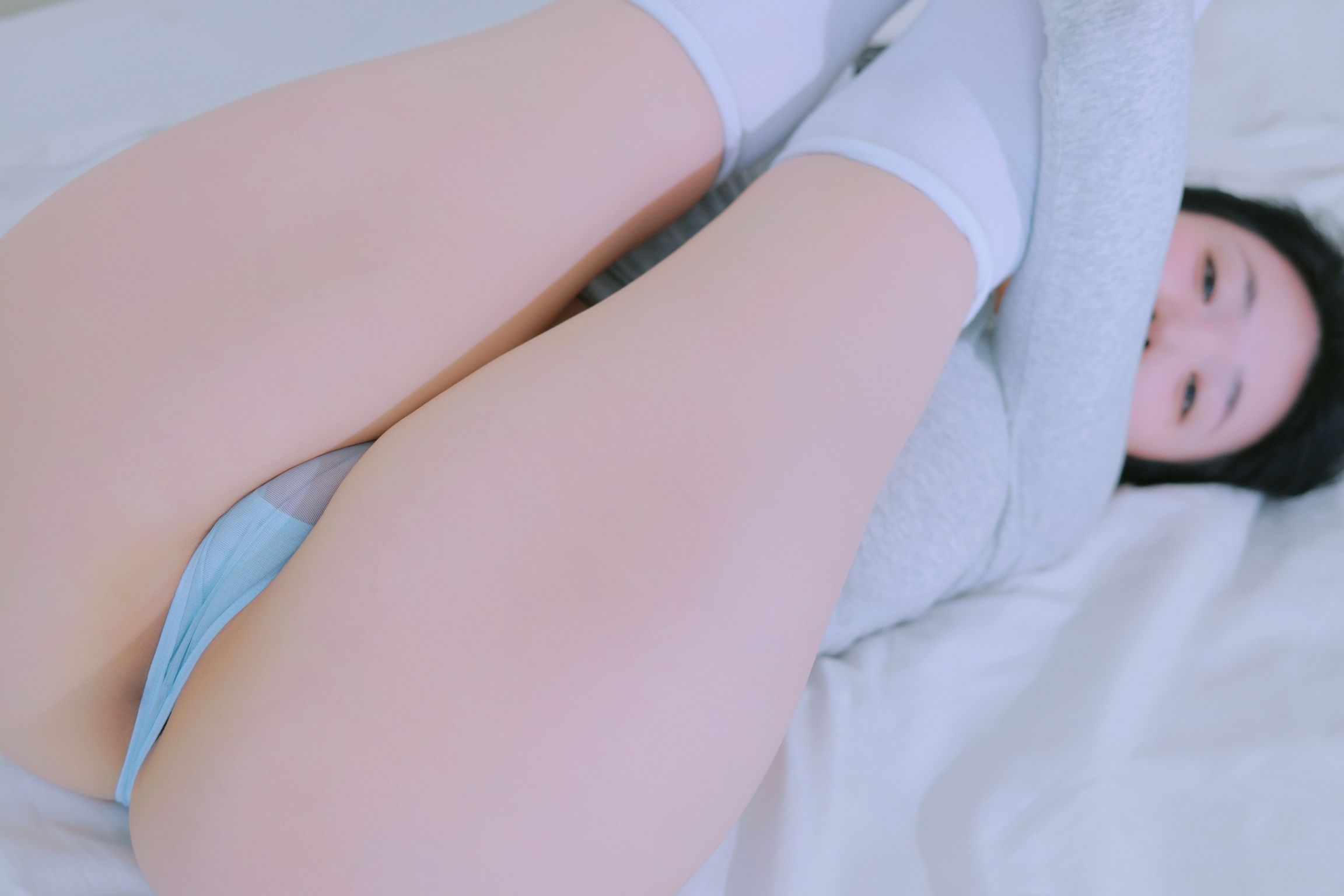 YeonWoo (연우): Terrace (108 photos) 11 YeonWoo (연우): Terrace (108 photos) 11