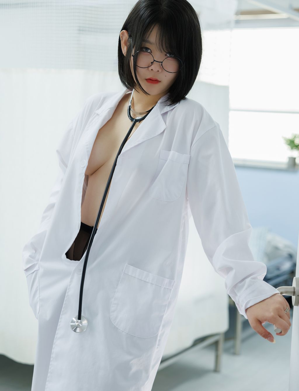 [UMIZINE] Zia (지아): Lady Doctor (181 photos) 