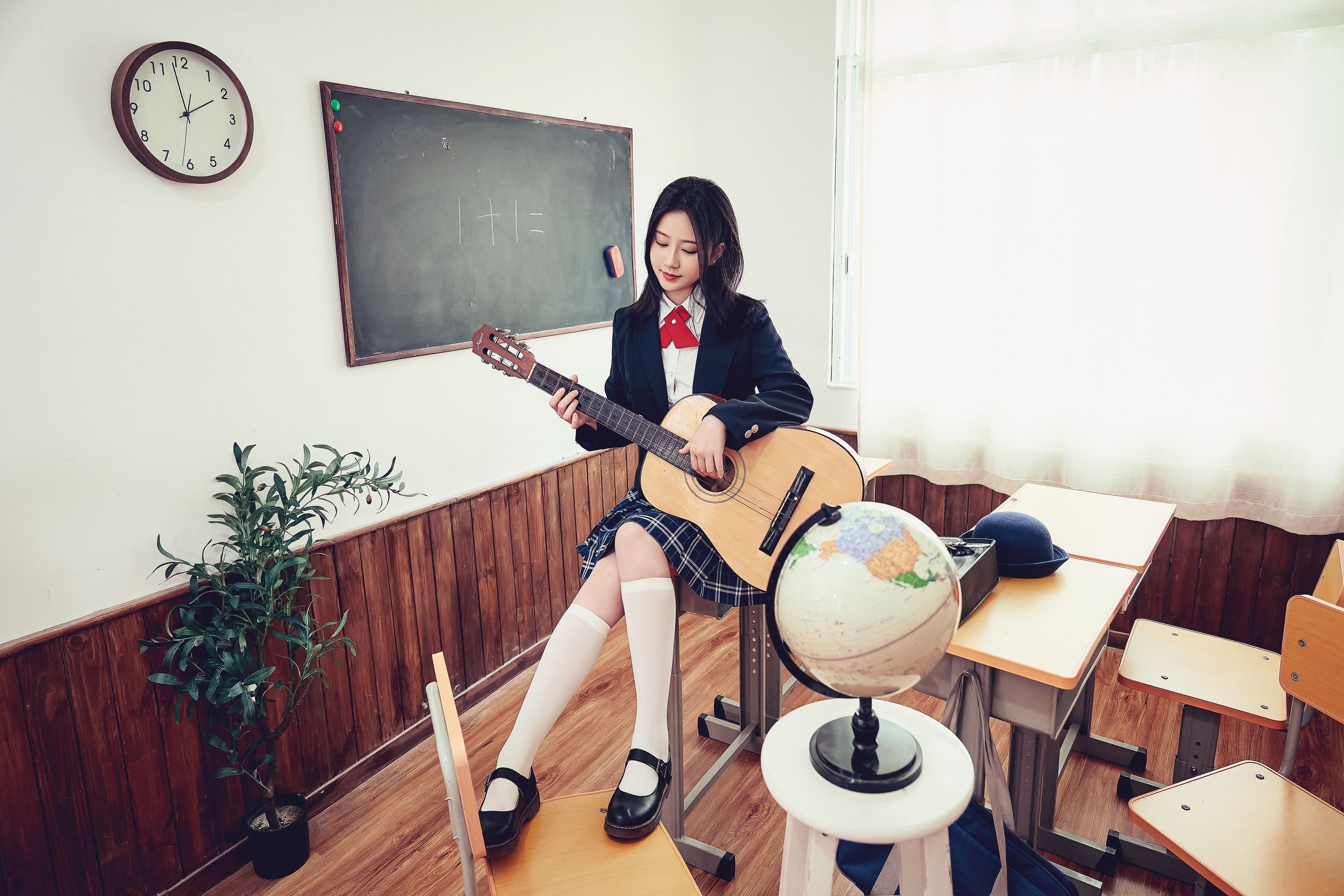 Coser@年年Nnian: 月刊少女 (36 photos) 