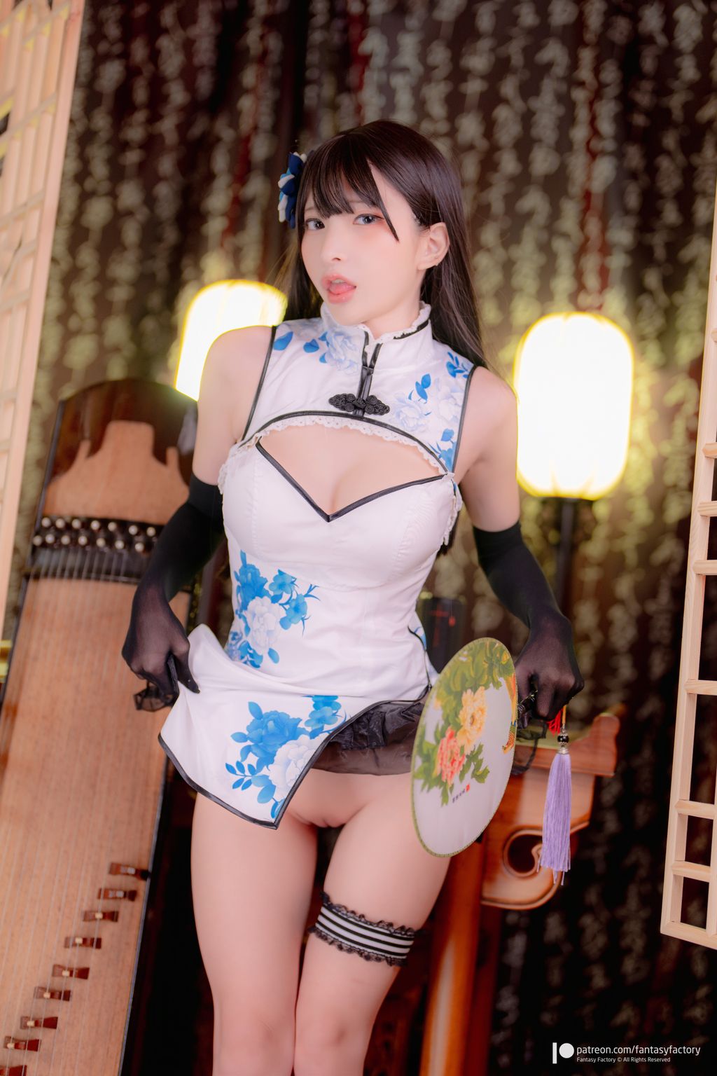 [Fantasy Factory] 小丁: 旗袍小花瓶 (39 photos) 