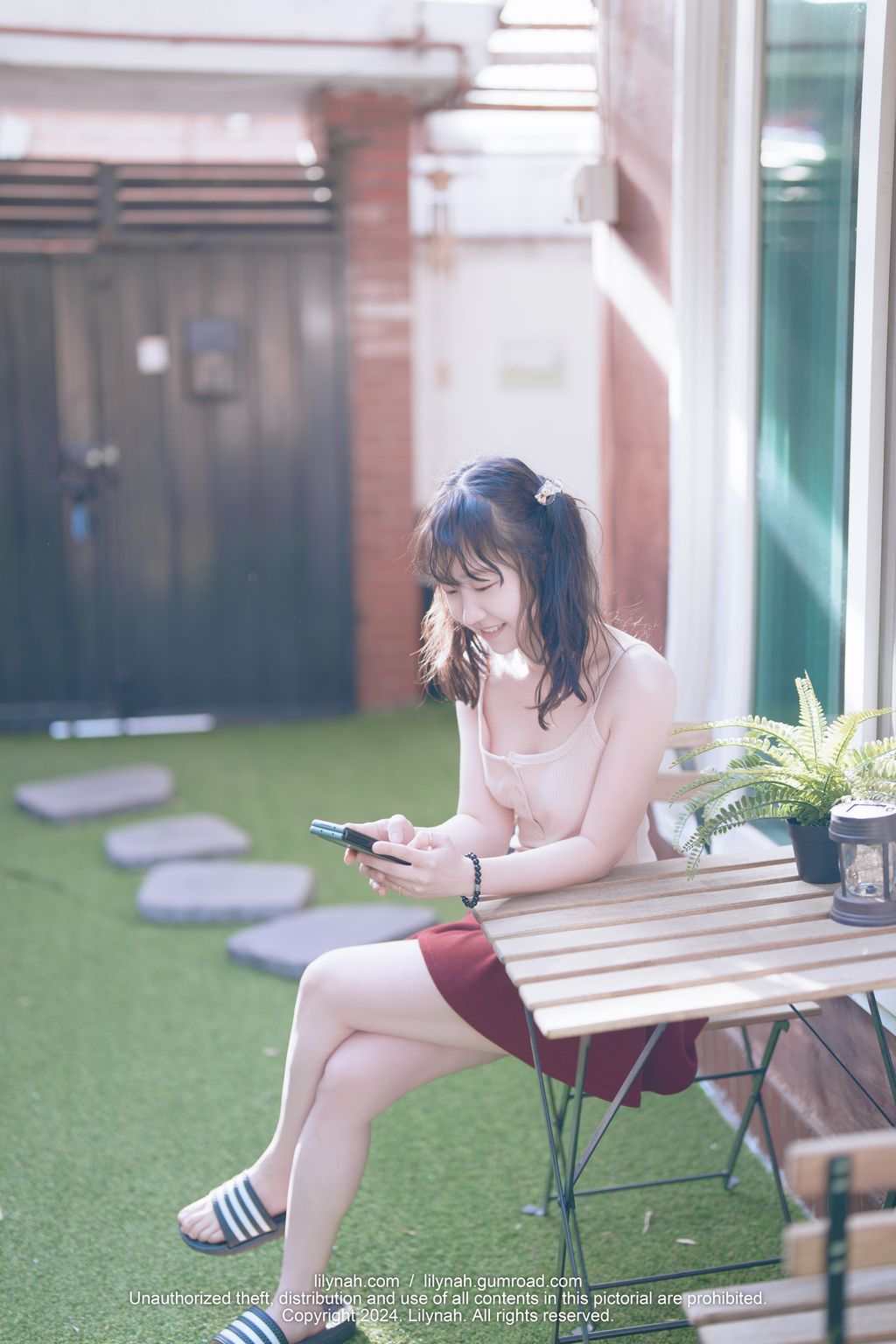 [Lilynah] LW097 Suki: Vol.2 Next Door Temptations (75 photos) 