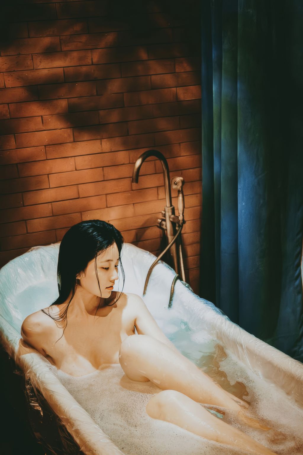 Coser@年年Nnian: 沐浴 (50 photos) 