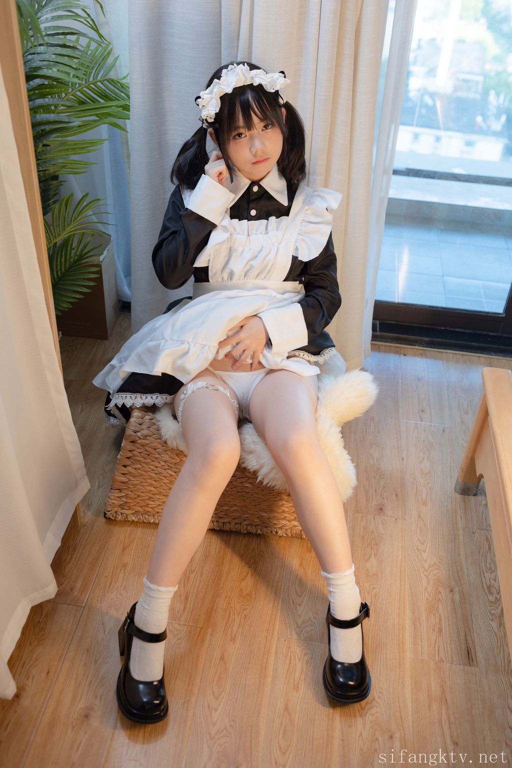 少女秩序: R18 小鱼 丝滑萝莉居家女仆 (193 photos ) 5 少女秩序: R18 小鱼 丝滑萝莉居家女仆 (193 photos ) 5