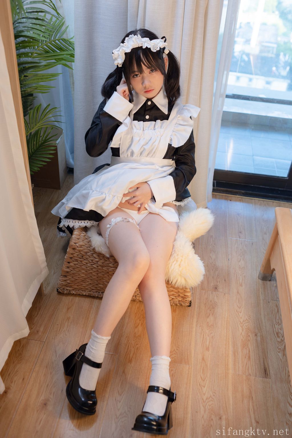 少女秩序: R18 小鱼 丝滑萝莉居家女仆 (193 photos ) 3 少女秩序: R18 小鱼 丝滑萝莉居家女仆 (193 photos ) 3