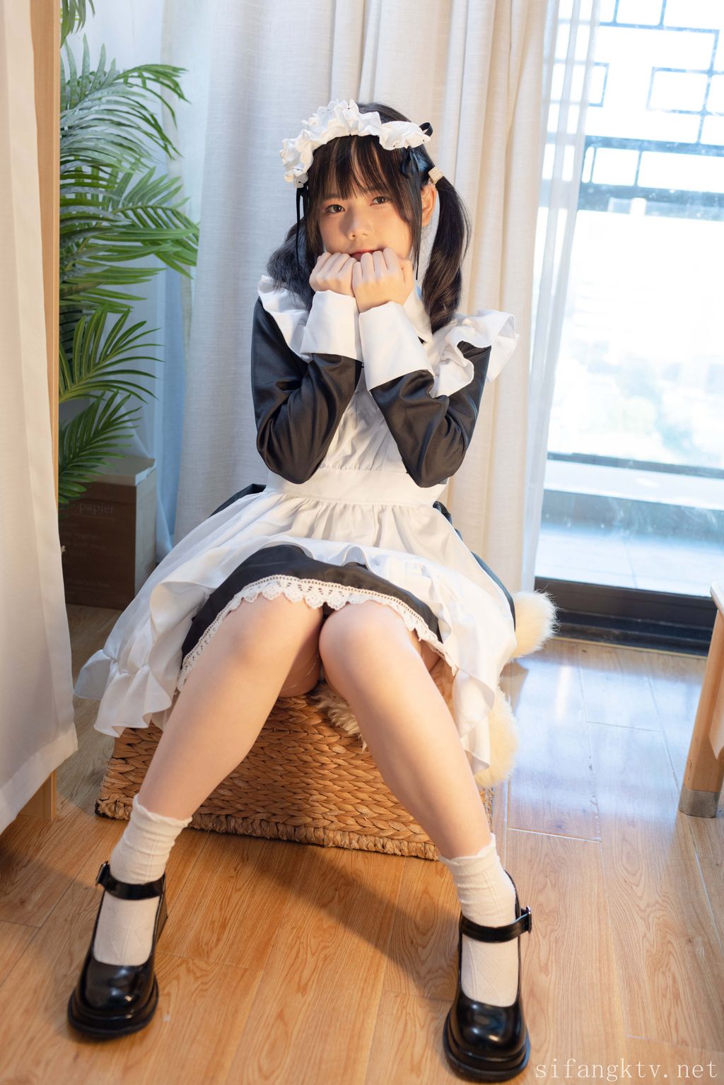 少女秩序: R18 小鱼 丝滑萝莉居家女仆 (193 photos ) 10 少女秩序: R18 小鱼 丝滑萝莉居家女仆 (193 photos ) 10