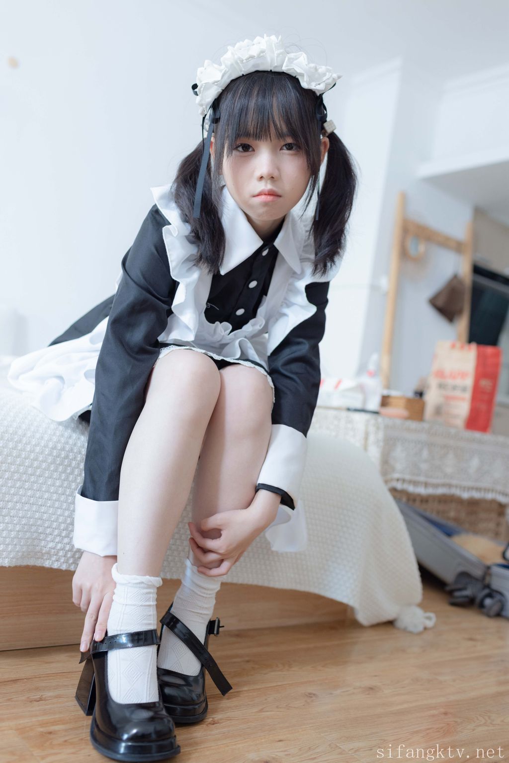 少女秩序: R18 小鱼 丝滑萝莉居家女仆 (193 photos ) 15 少女秩序: R18 小鱼 丝滑萝莉居家女仆 (193 photos ) 15