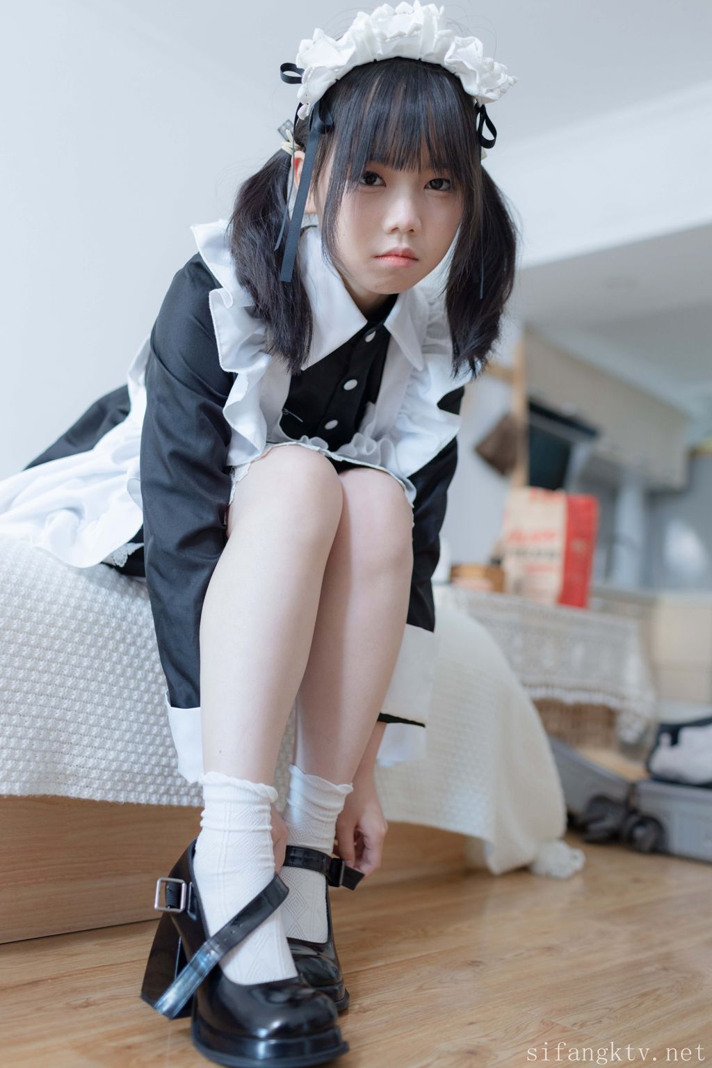 少女秩序: R18 小鱼 丝滑萝莉居家女仆 (193 photos ) 14 少女秩序: R18 小鱼 丝滑萝莉居家女仆 (193 photos ) 14