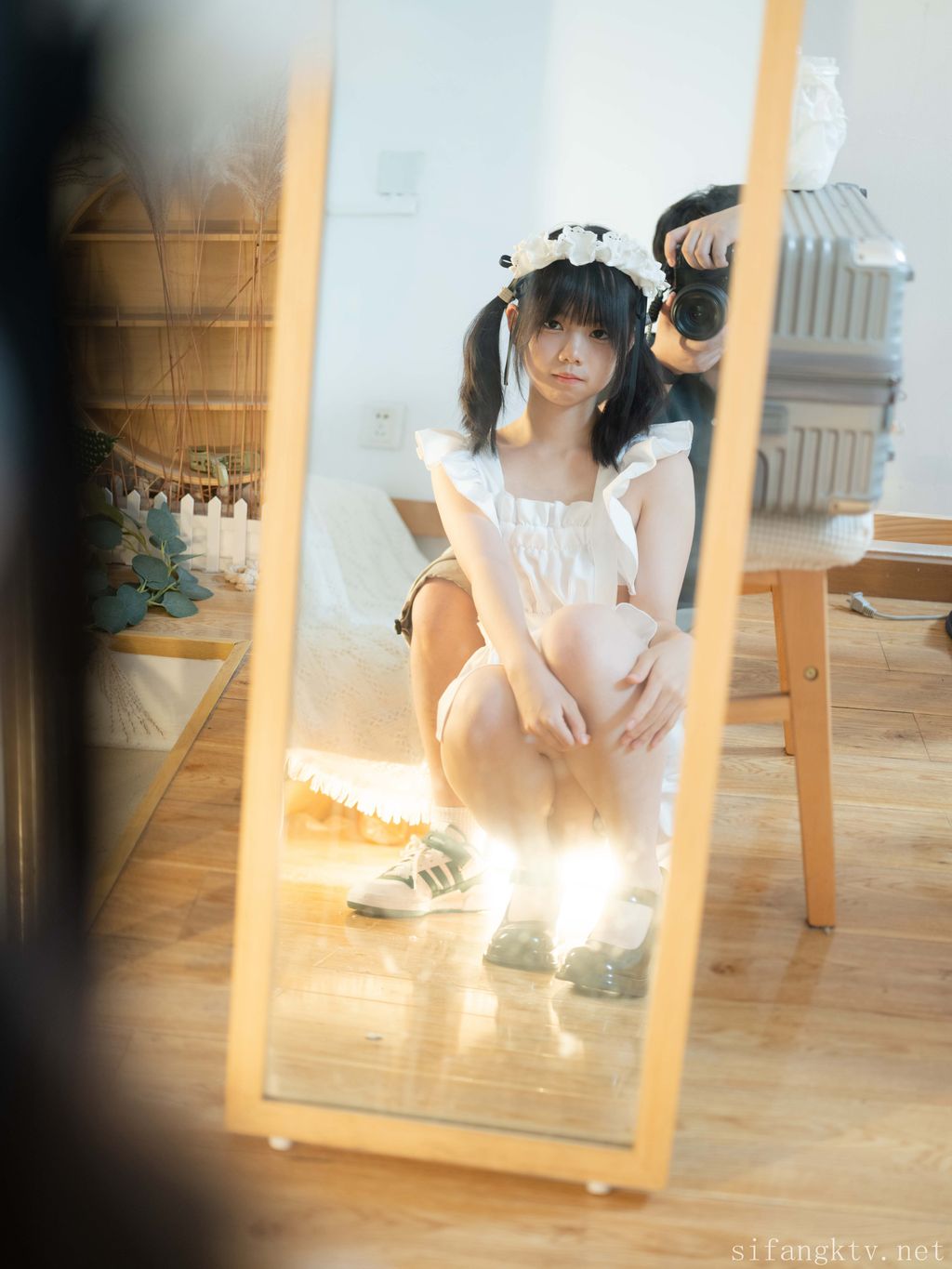 少女秩序: R18 小鱼 丝滑萝莉居家女仆 (193 photos ) 19 少女秩序: R18 小鱼 丝滑萝莉居家女仆 (193 photos ) 19