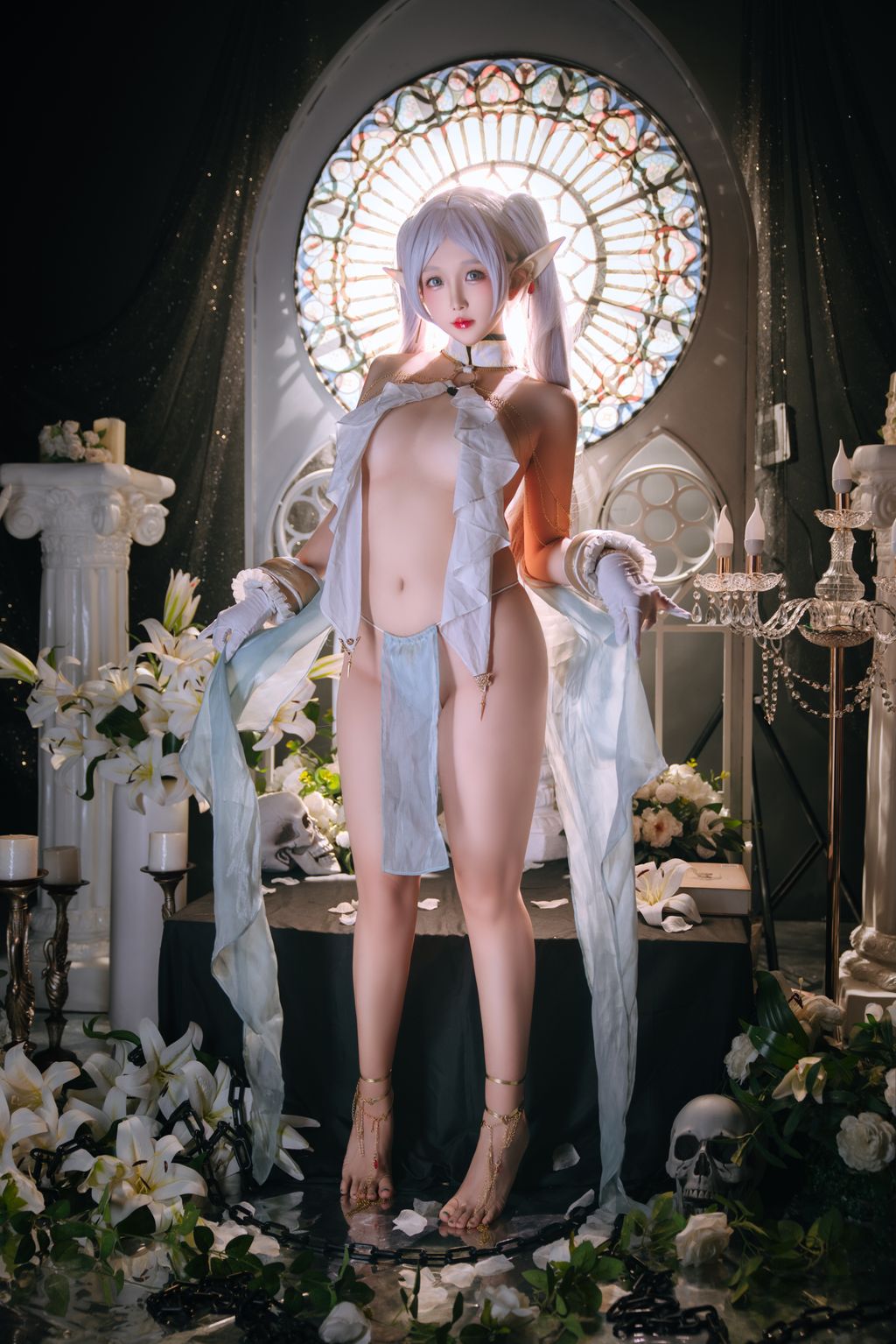 Coser@日奈娇: 芙莉莲（圣光版）(131 photos) 