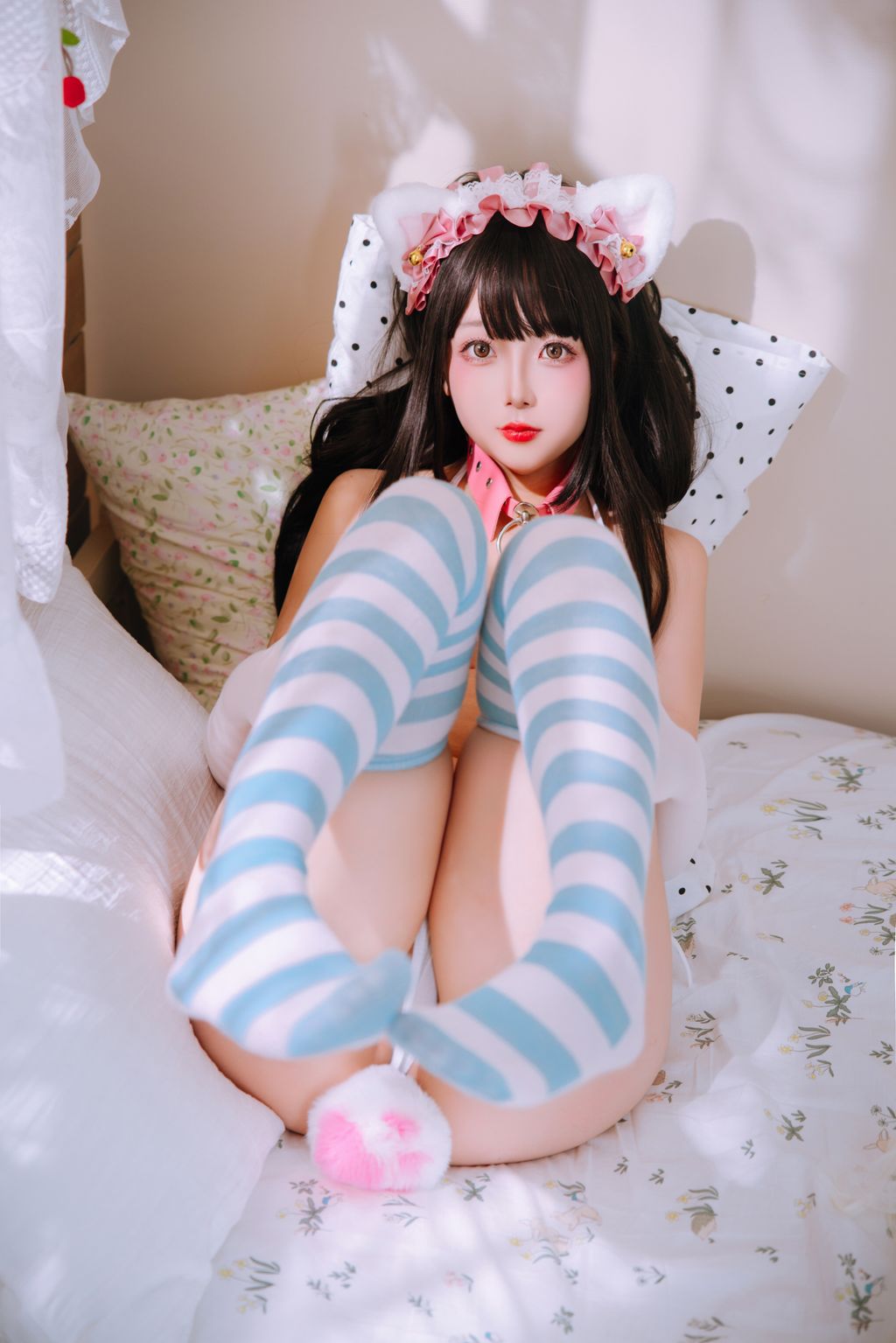 Coser@日奈娇: 兔尾女仆 (121 photos) 17 Coser@日奈娇: 兔尾女仆 (121 photos) 17