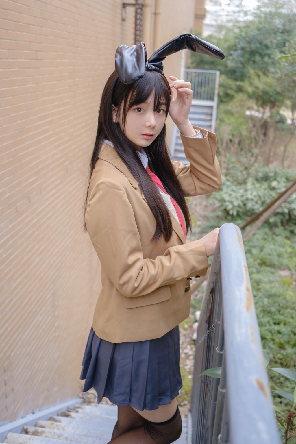 [紧急企划] Coser@稚乖画册: R18 赤西夜夜 麻衣学姐 (87 photos ) 