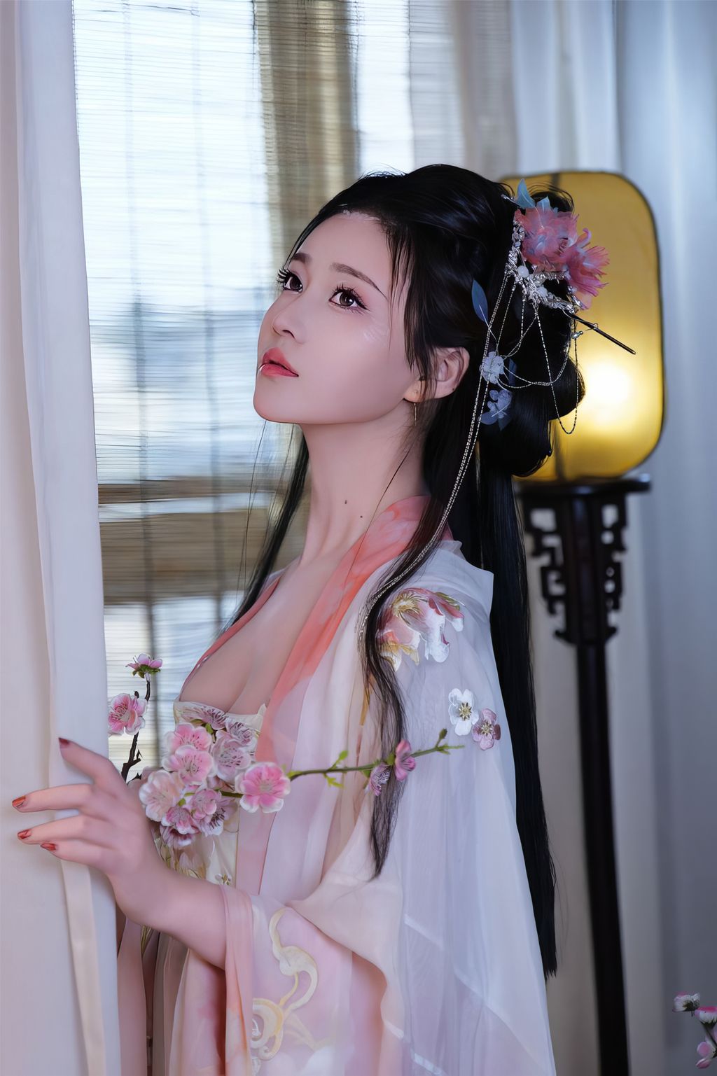 Coser@年年Nnian: 霓裳 (50 photos) 