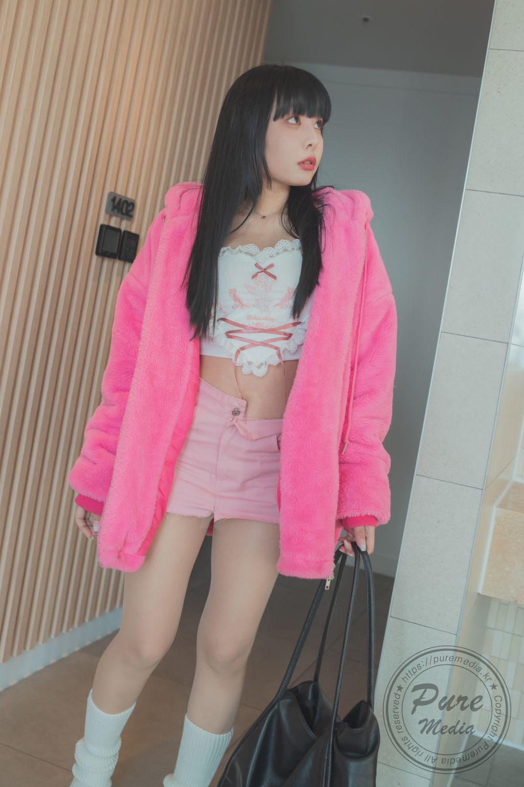 Pure Media Vol.267: Hina (히나) (141 photos) 