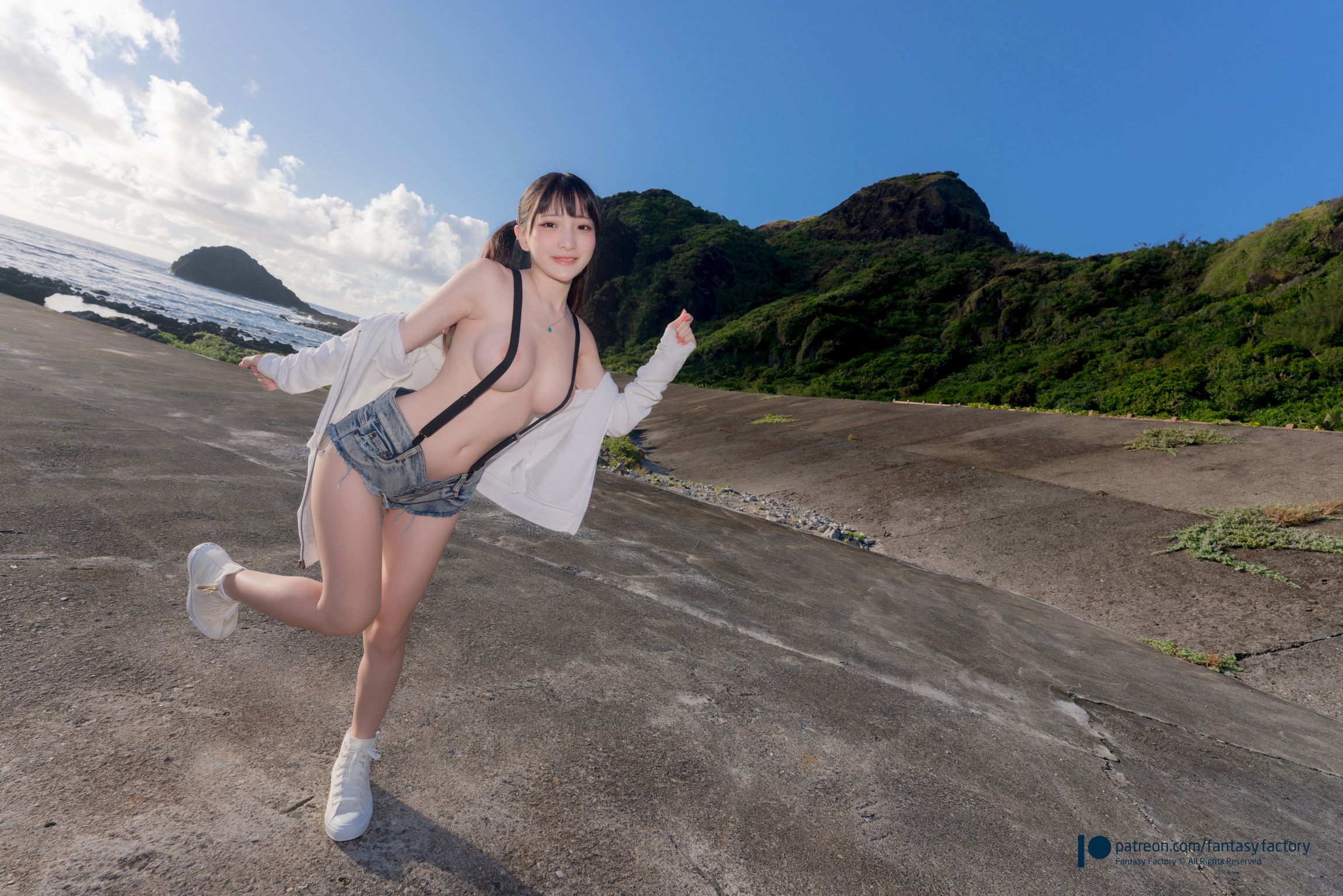 [Fantasy Factory] 小丁: Green Island (45 photos) 