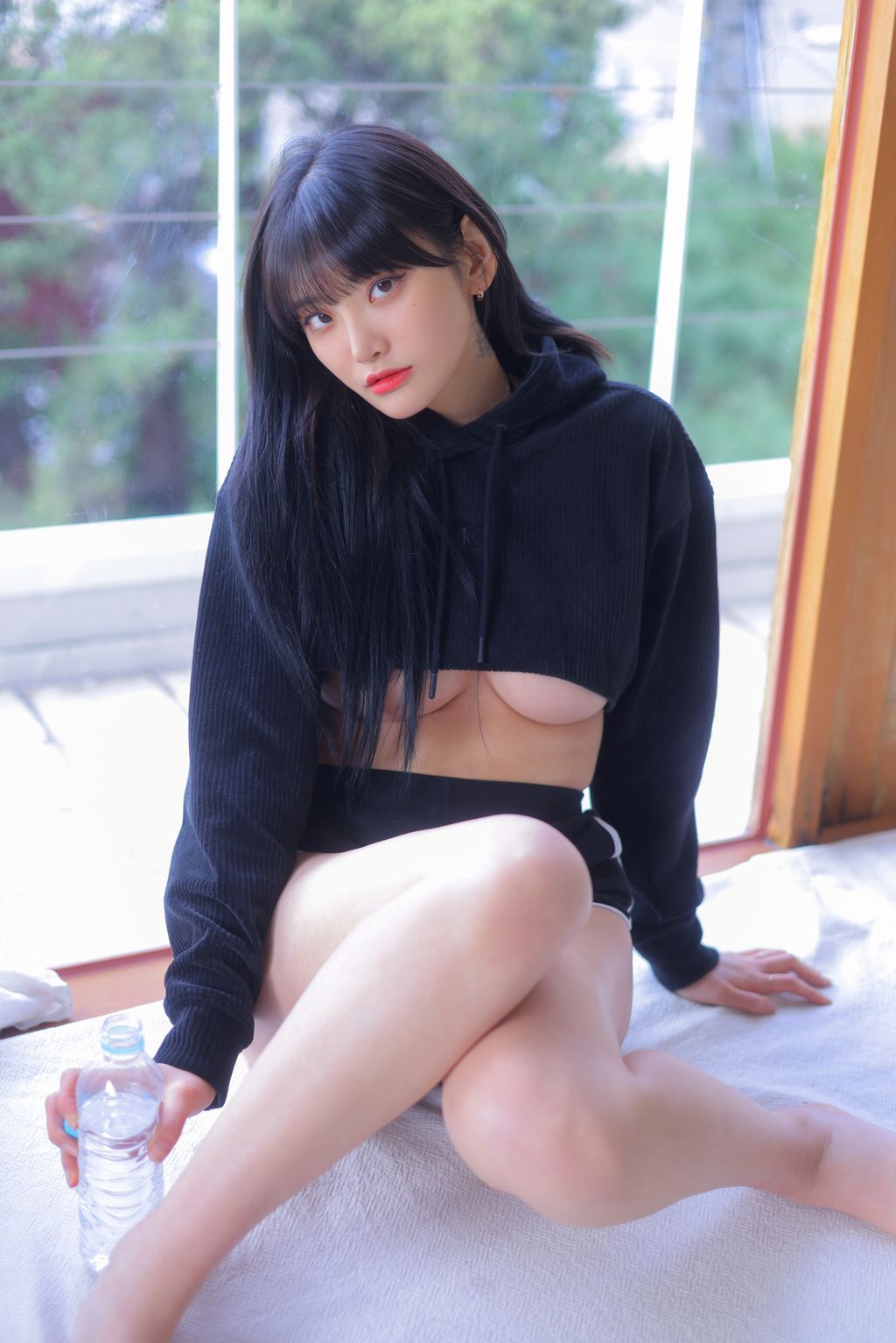 [Yo-U] Sula: Vol.1 Second Room (163 photos) 