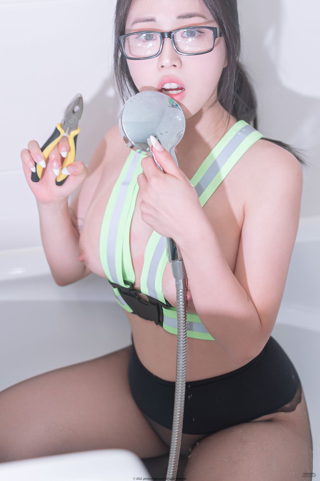 Photochips Vol.129 No.17: Dami (퀸다미) (190 photos) 3 Photochips Vol.129 No.17: Dami (퀸다미) (190 photos) 3