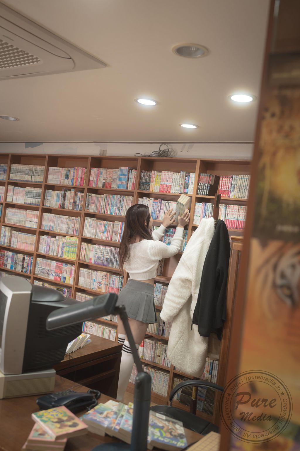 Pure Media Vol.273: Yeha (예하) – Dreaming With Library Girl (201 photos) 