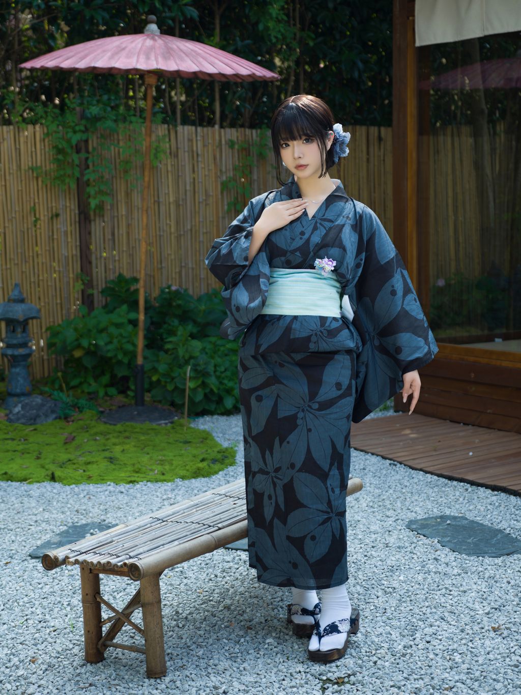 Coser@yuuhui玉汇 – 2024 Vol.01 庭院里的宠儿 (117 photos ) 