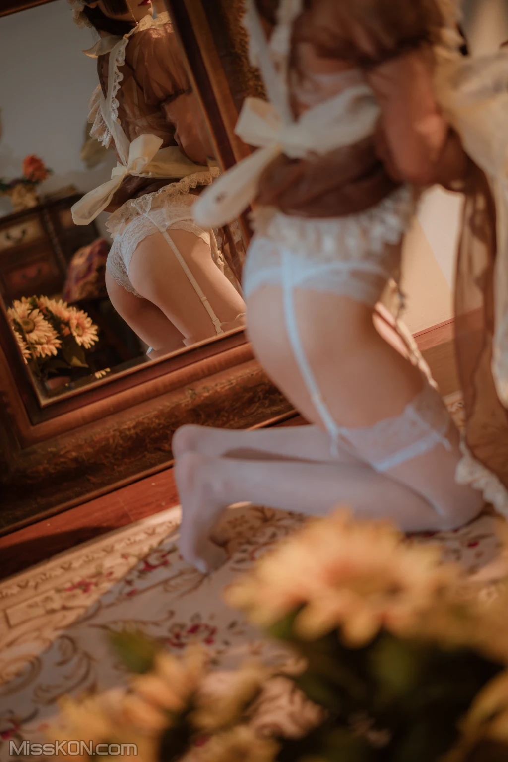 Coser@星野咪兔: 透明女仆 (59 photos) 