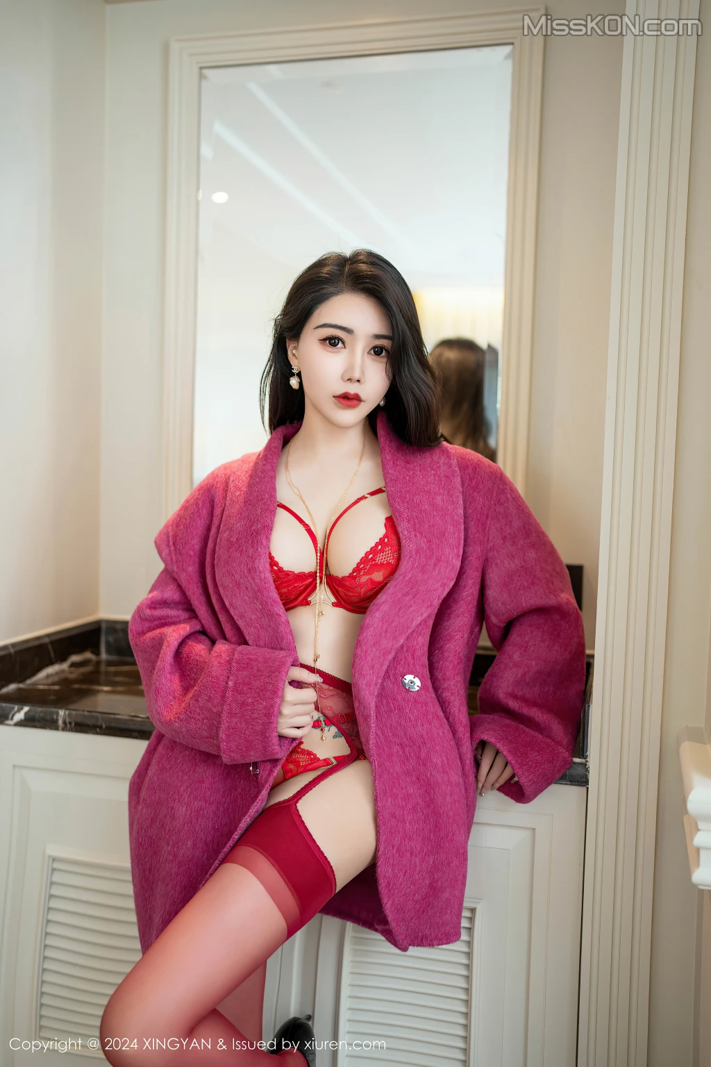 XingYan Vol.243: 李若汐 (82 photos) 