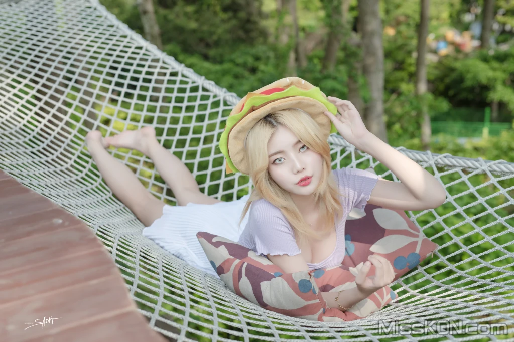 SAINT Photolife – Yuna (유나): Vol.14 – Jeju Story Part 1 (121 photos ) 9 SAINT Photolife – Yuna (유나): Vol.14 – Jeju Story Part 1 (121 photos ) 9