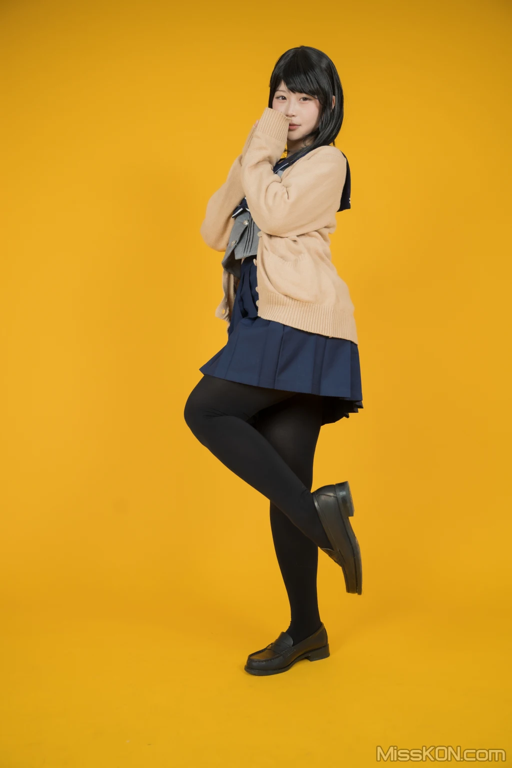 Coser@秋野こがね: あきのROM (245 photos) 