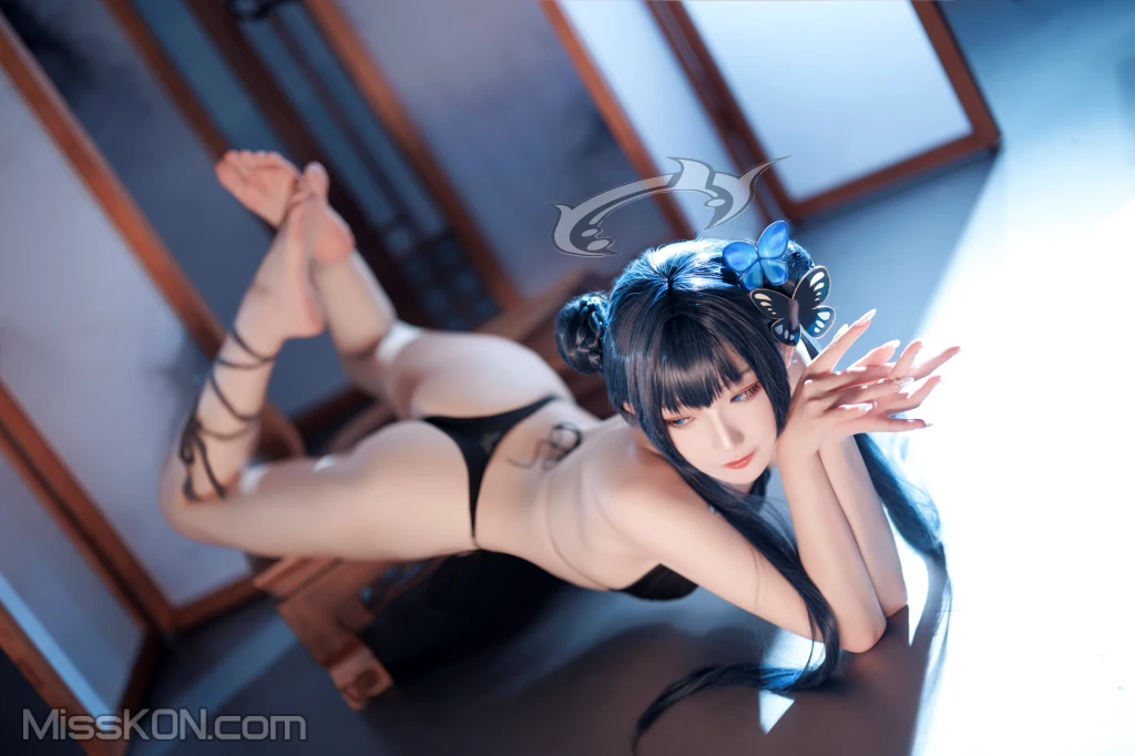 Coser@封疆疆v: 碧蓝档案 妃咲 泳装 (30 photos) 