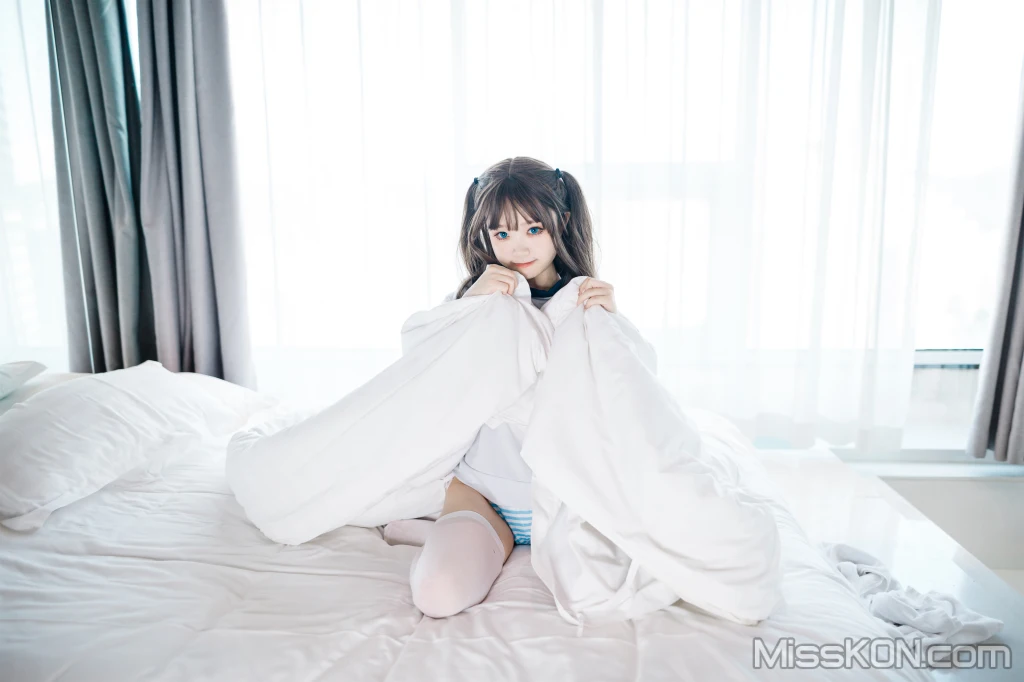 Coser@神沢永莉: 半双马尾体操服大腿袜 (68 photos) 1 Coser@神沢永莉: 半双马尾体操服大腿袜 (68 photos) 1