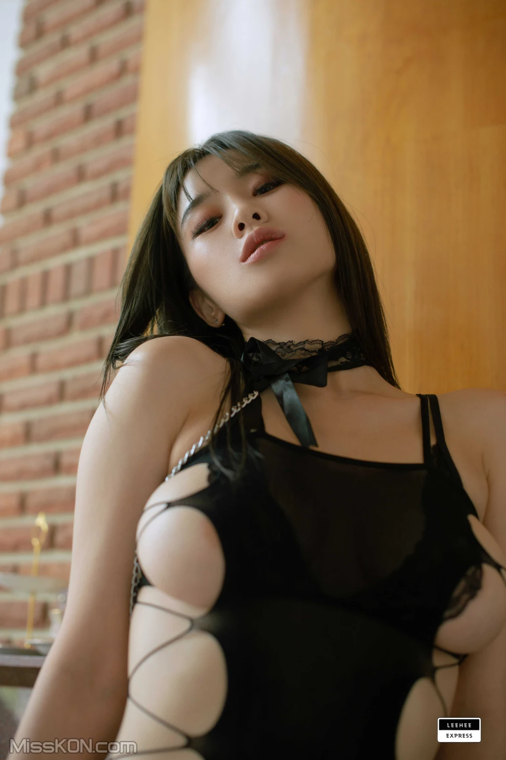 [LE] LEDG-055A: Woo (55 photos) 