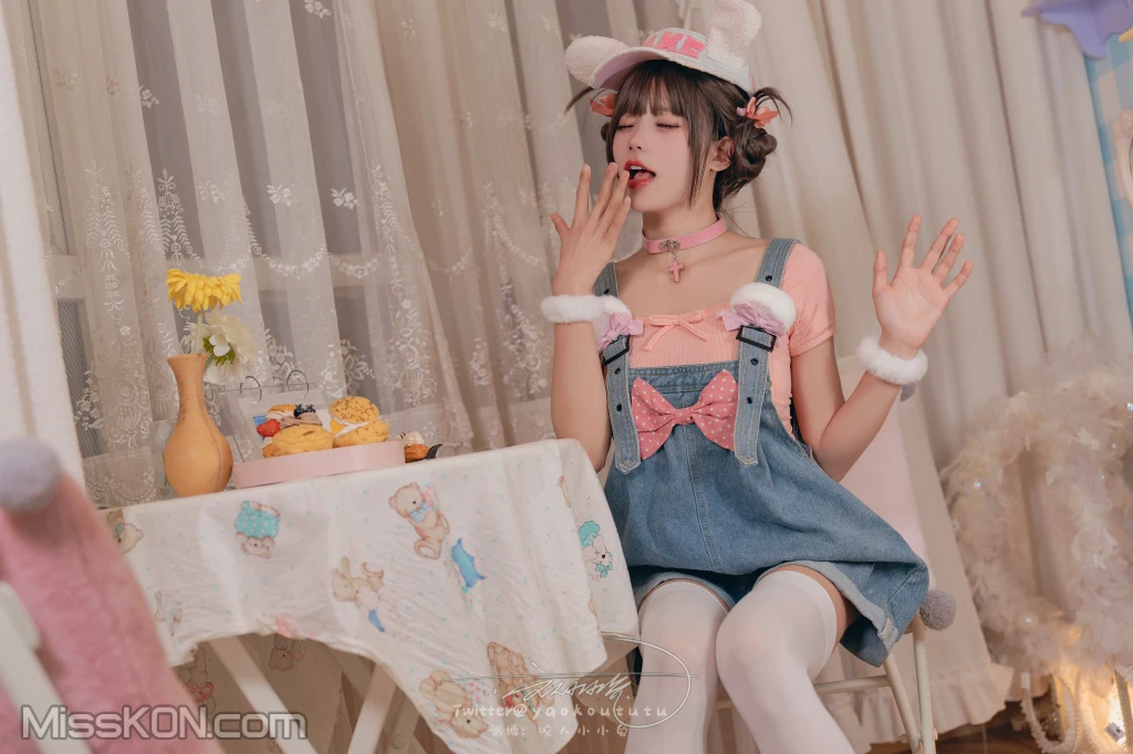Coser@黏黏团子兔: 甜心小狗 恋爱告急 (70 photos ) 