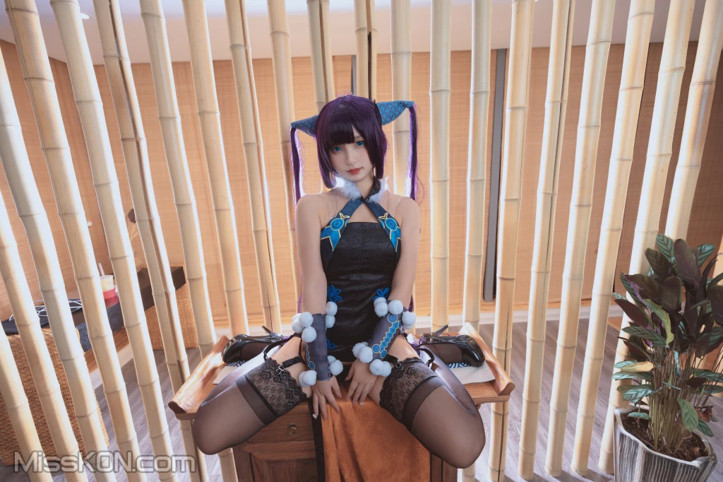 Coser@神楽坂真冬 Vol.062: 绝对企画-FGO杨贵妃&企鹅莉莉丝《極楽の氷》 (150 photos ) 