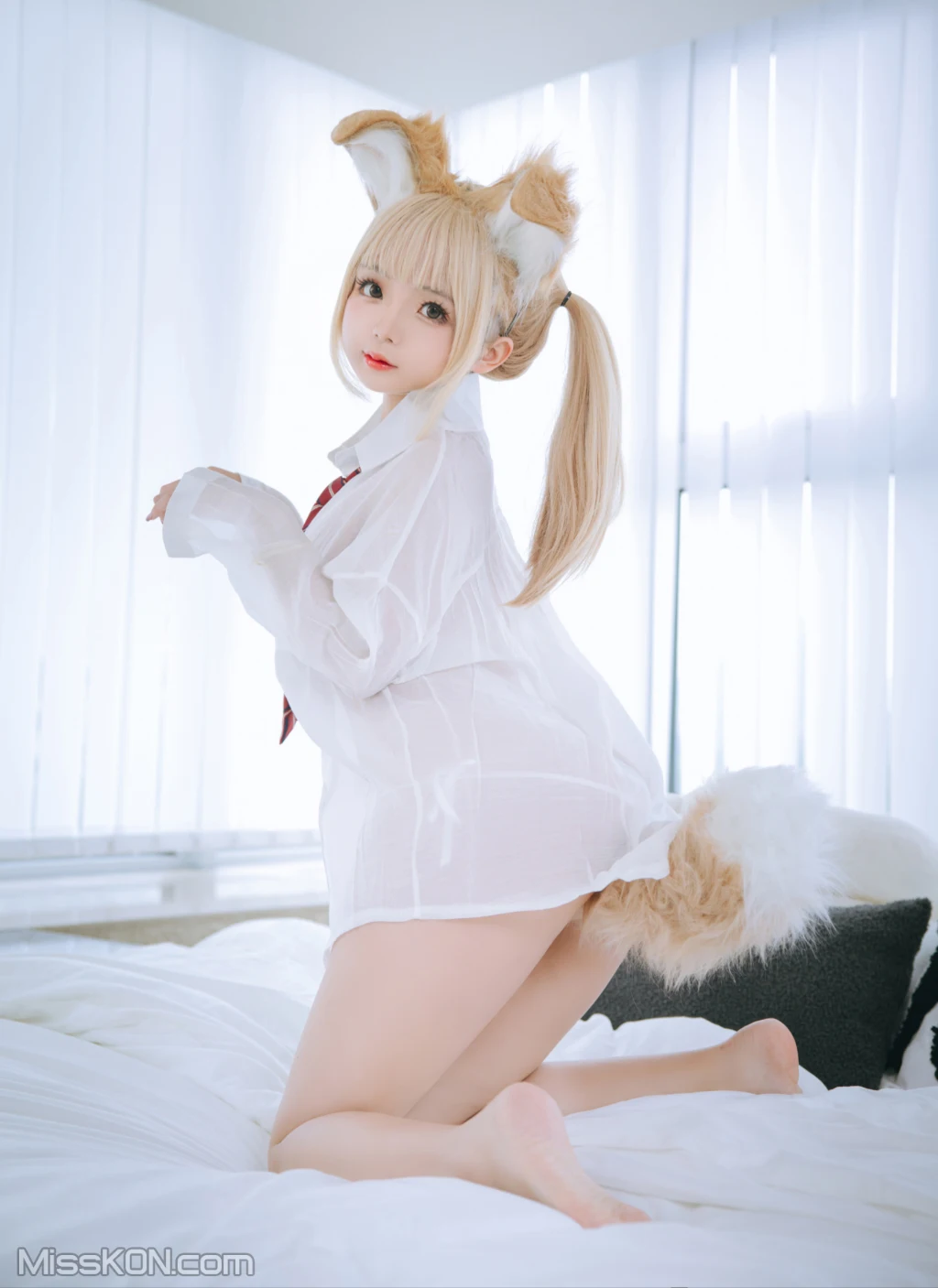 Coser@日奈娇: 衬衫小狗 (160 photos) 