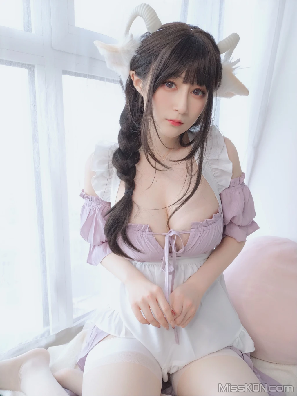 Coser@白银81: 白丝兔耳女仆 (162 photos) 10 Coser@白银81: 白丝兔耳女仆 (162 photos) 10