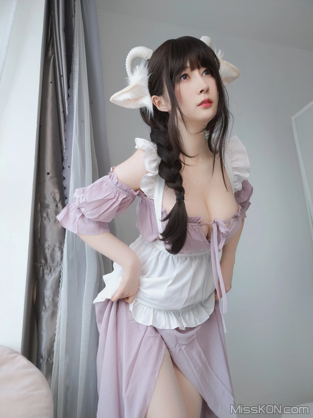 Coser@白银81: 白丝兔耳女仆 (162 photos) 16 Coser@白银81: 白丝兔耳女仆 (162 photos) 16