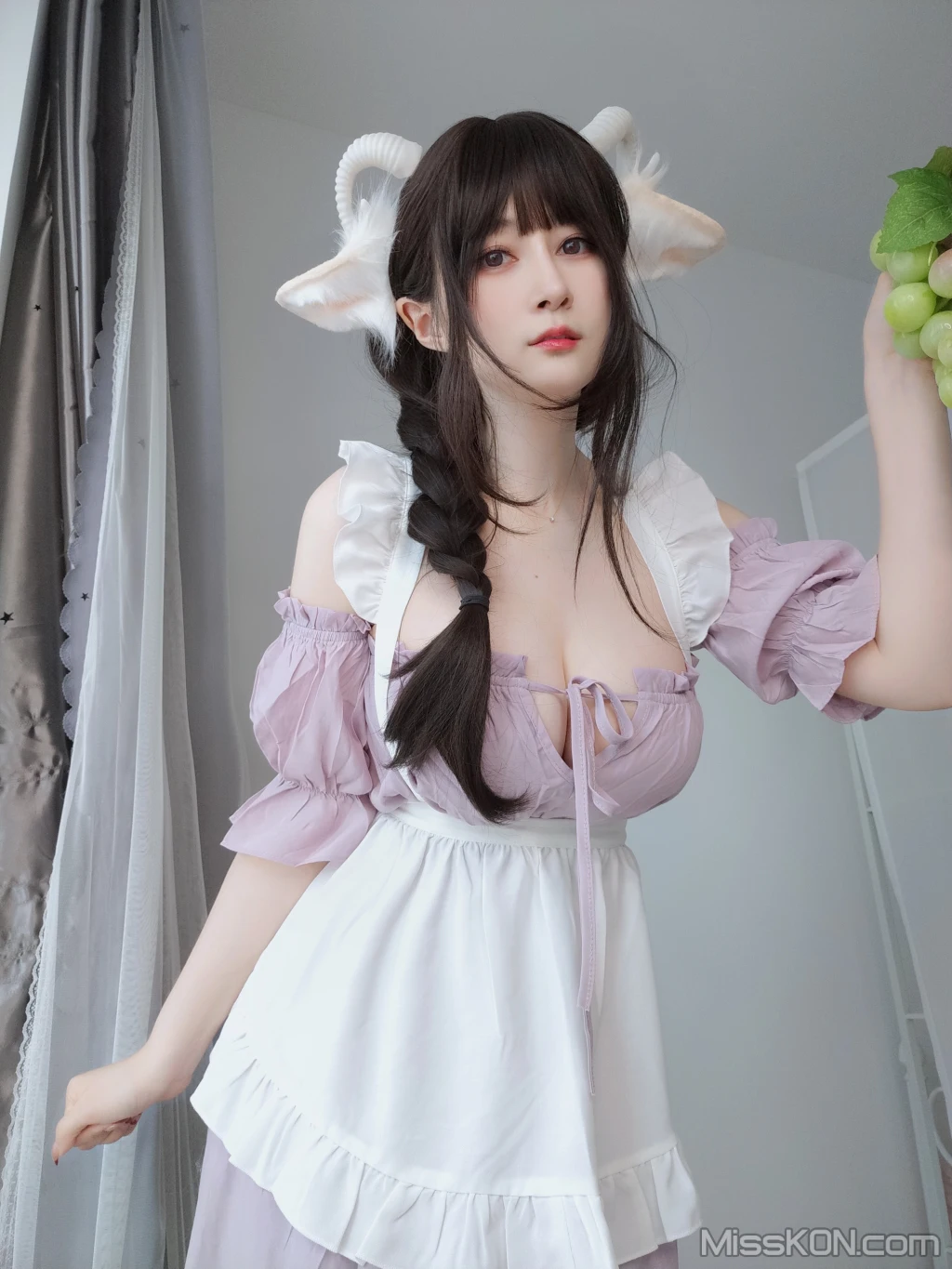 Coser@白银81: 白丝兔耳女仆 (162 photos) 14 Coser@白银81: 白丝兔耳女仆 (162 photos) 14