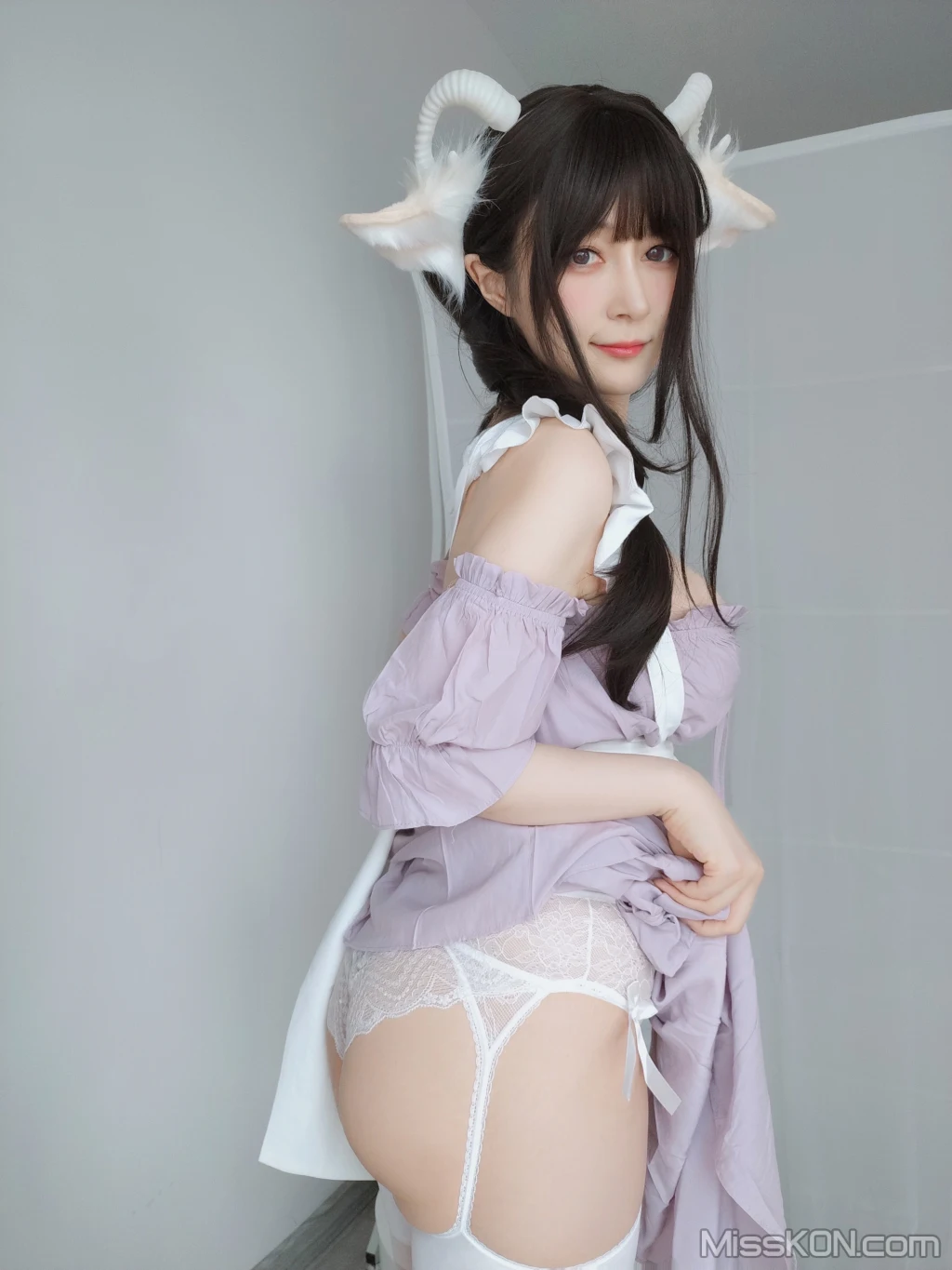 Coser@白银81: 白丝兔耳女仆 (162 photos) 13 Coser@白银81: 白丝兔耳女仆 (162 photos) 13