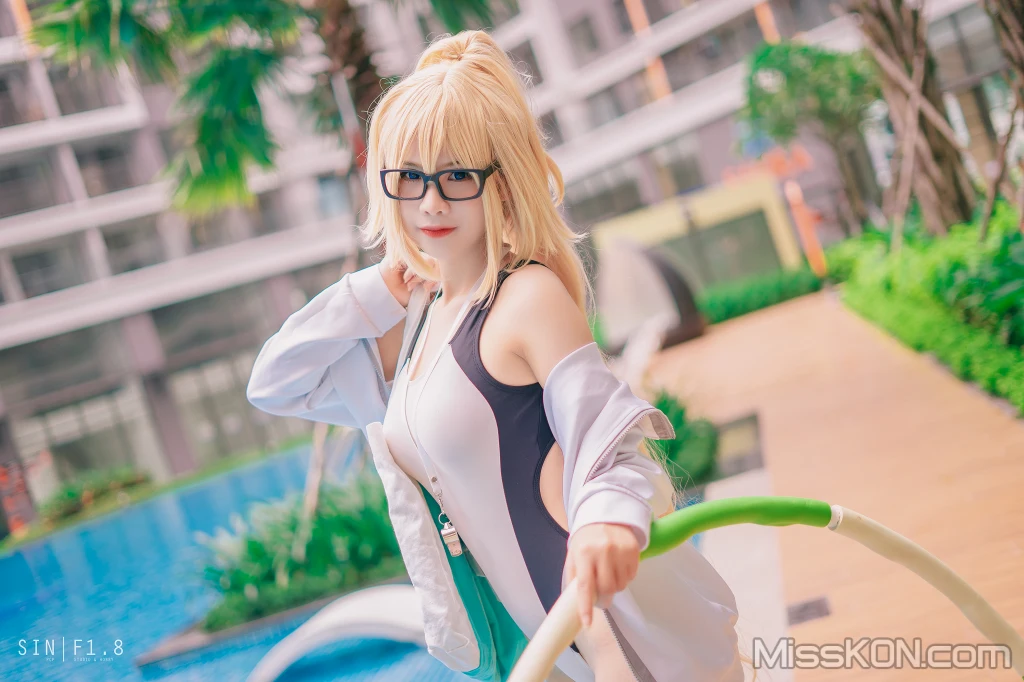 Coser@Pyon: Jeanne_D Arc Swiming (37 photos) 