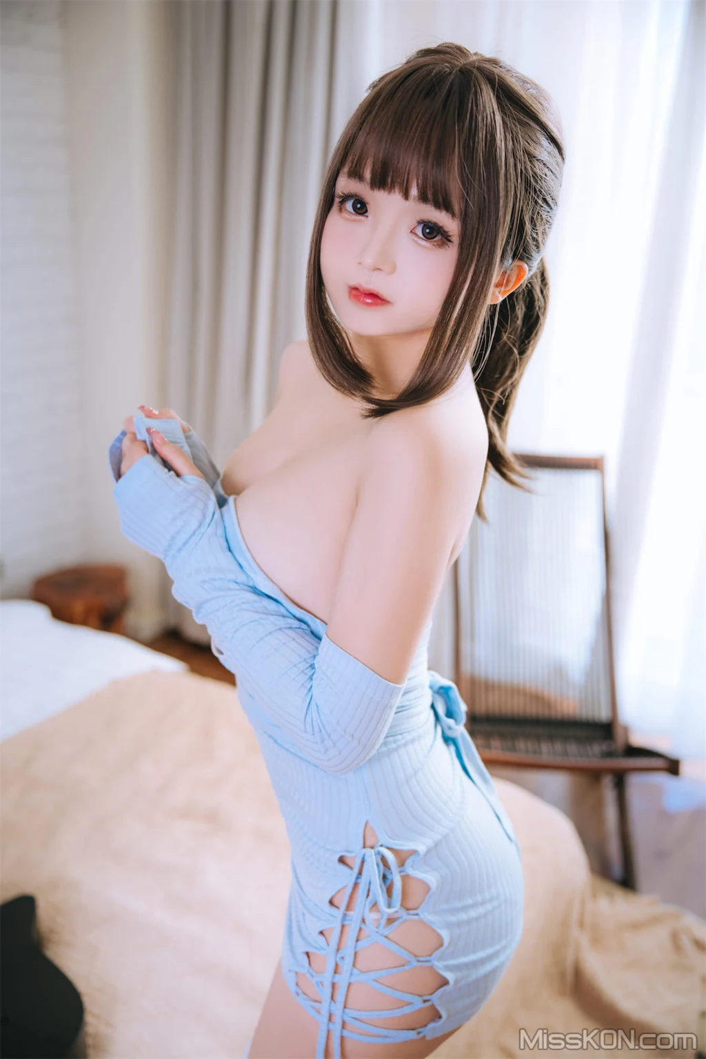 Coser@日奈娇: 吉他妹妹 (82 photos) 
