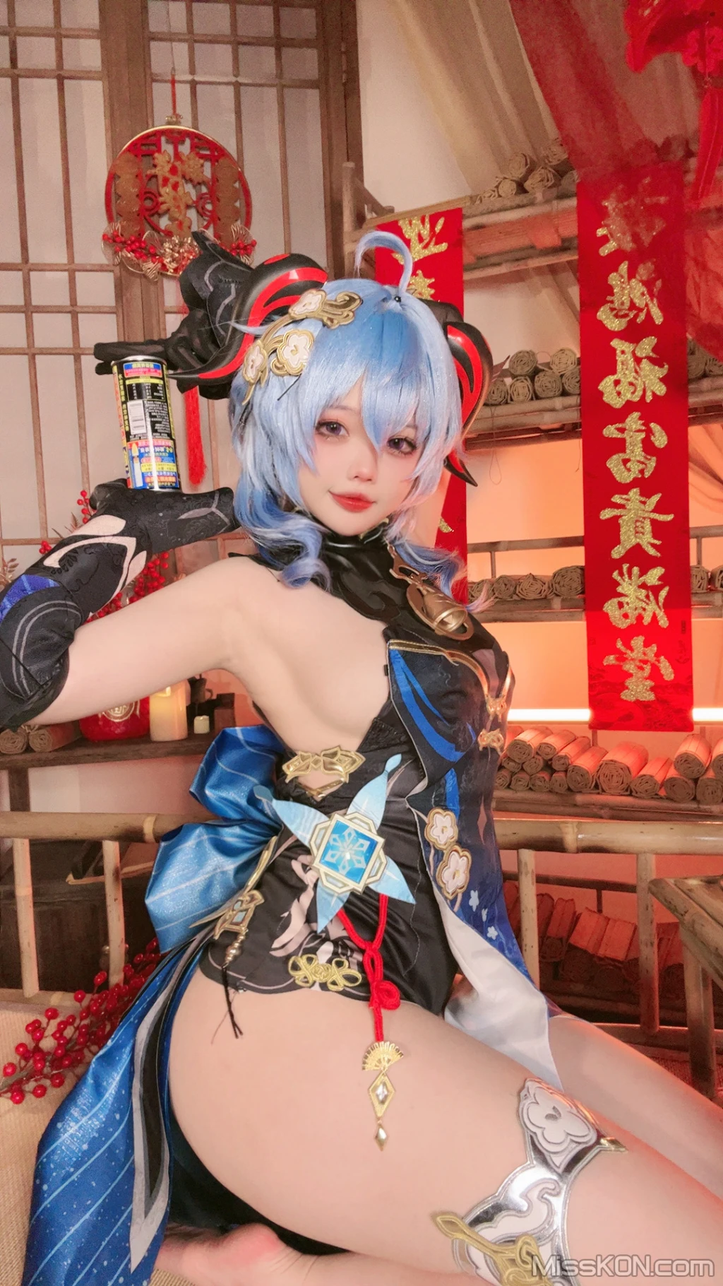 Coser@小瑶幺幺: 甘雨单人自拍 (40 photos ) 