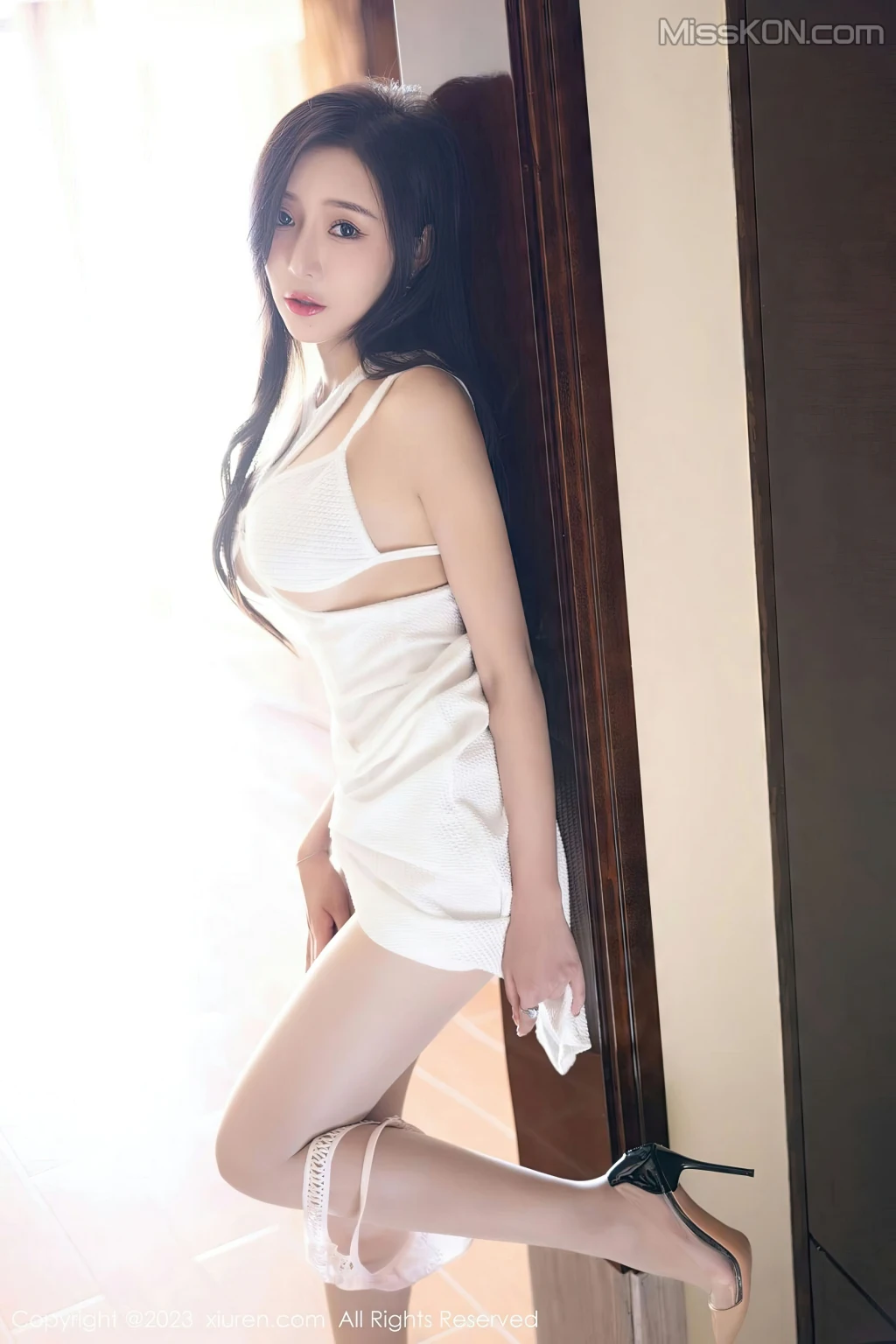 XIUREN No.6499: Yanni (王馨瑶) (91 photos) 16 XIUREN No.6499: Yanni (王馨瑶) (91 photos) 16