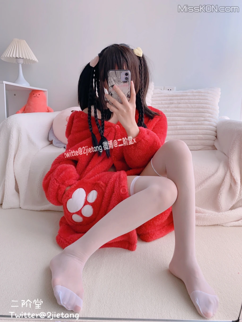 Coser@二阶堂: 红色熊衣 (134 photos ) 