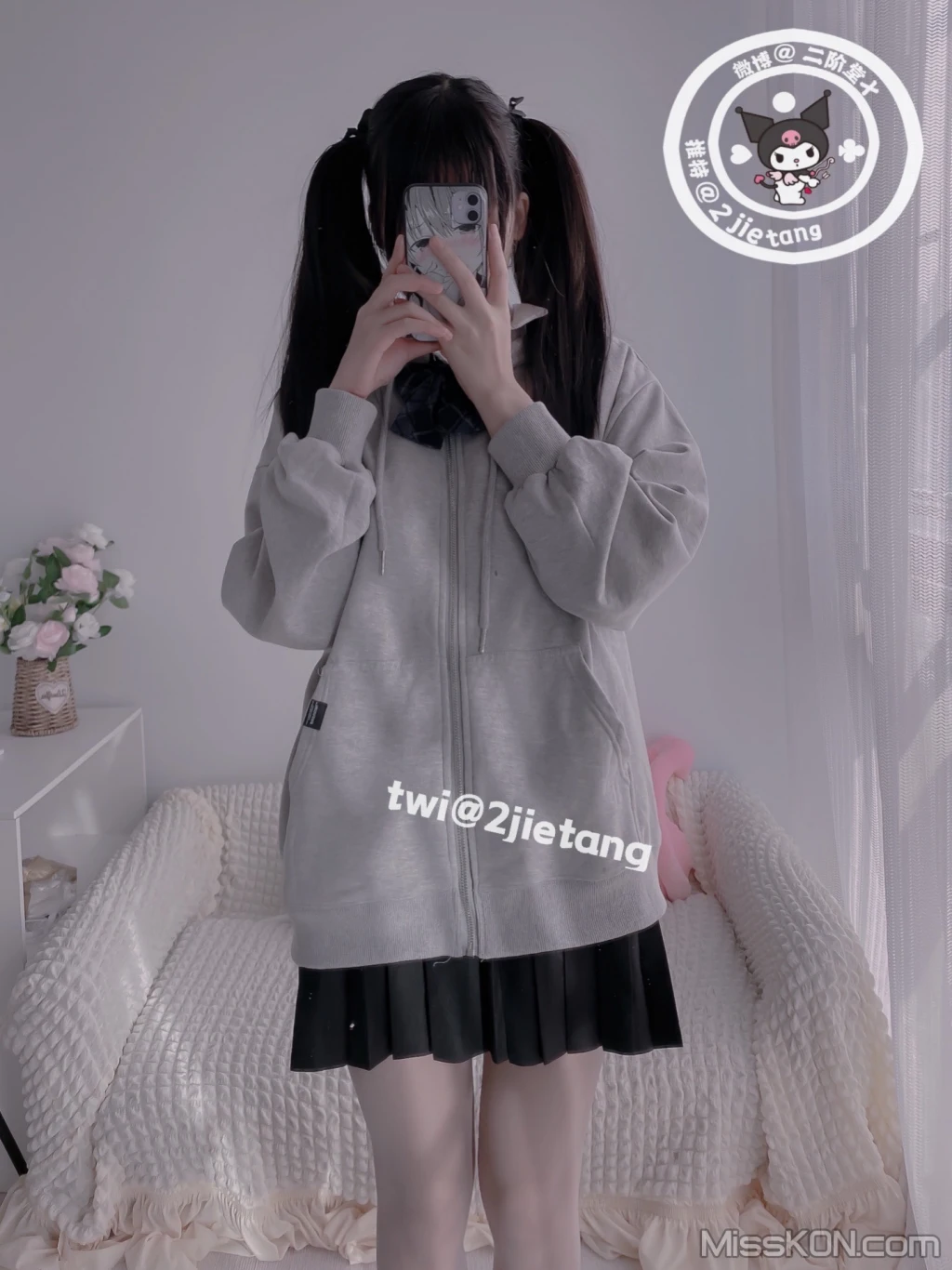 Coser@二阶堂: 灰色外套 (105 photos) 14 Coser@二阶堂: 灰色外套 (105 photos) 14