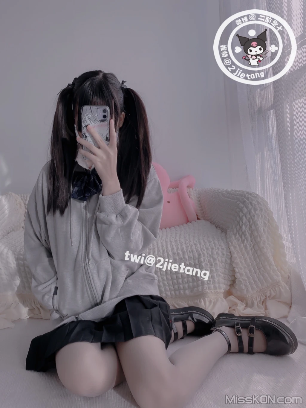 Coser@二阶堂: 灰色外套 (105 photos) 1 Coser@二阶堂: 灰色外套 (105 photos) 1