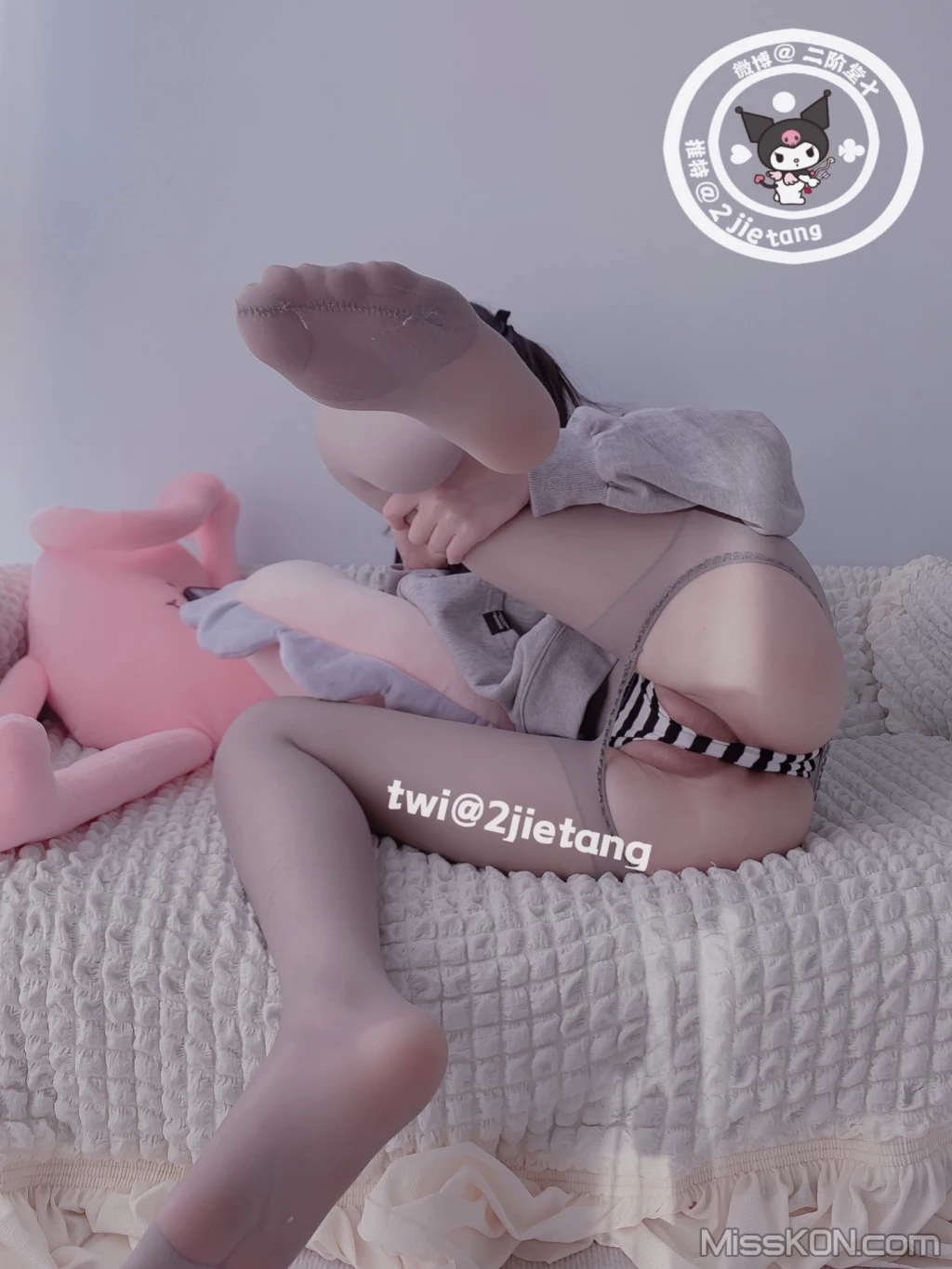 Coser@二阶堂: 灰色外套 (105 photos) 2 Coser@二阶堂: 灰色外套 (105 photos) 2