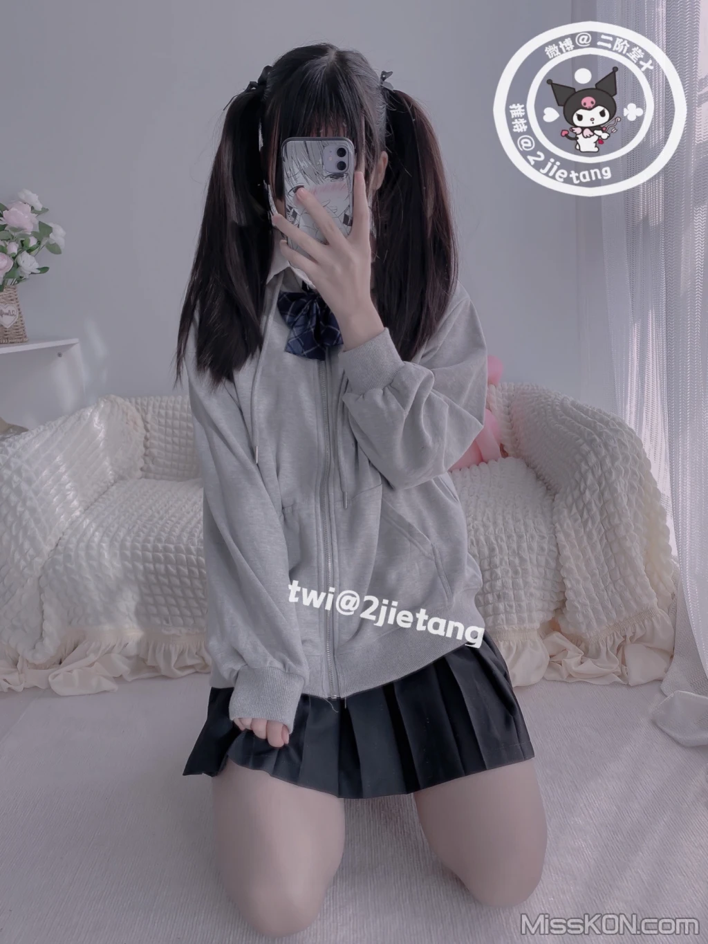 Coser@二阶堂: 灰色外套 (105 photos) 12 Coser@二阶堂: 灰色外套 (105 photos) 12
